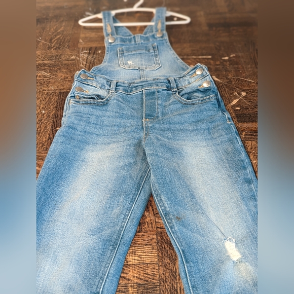 Size 5T Old Navy Overalls - Picture 3 of 5